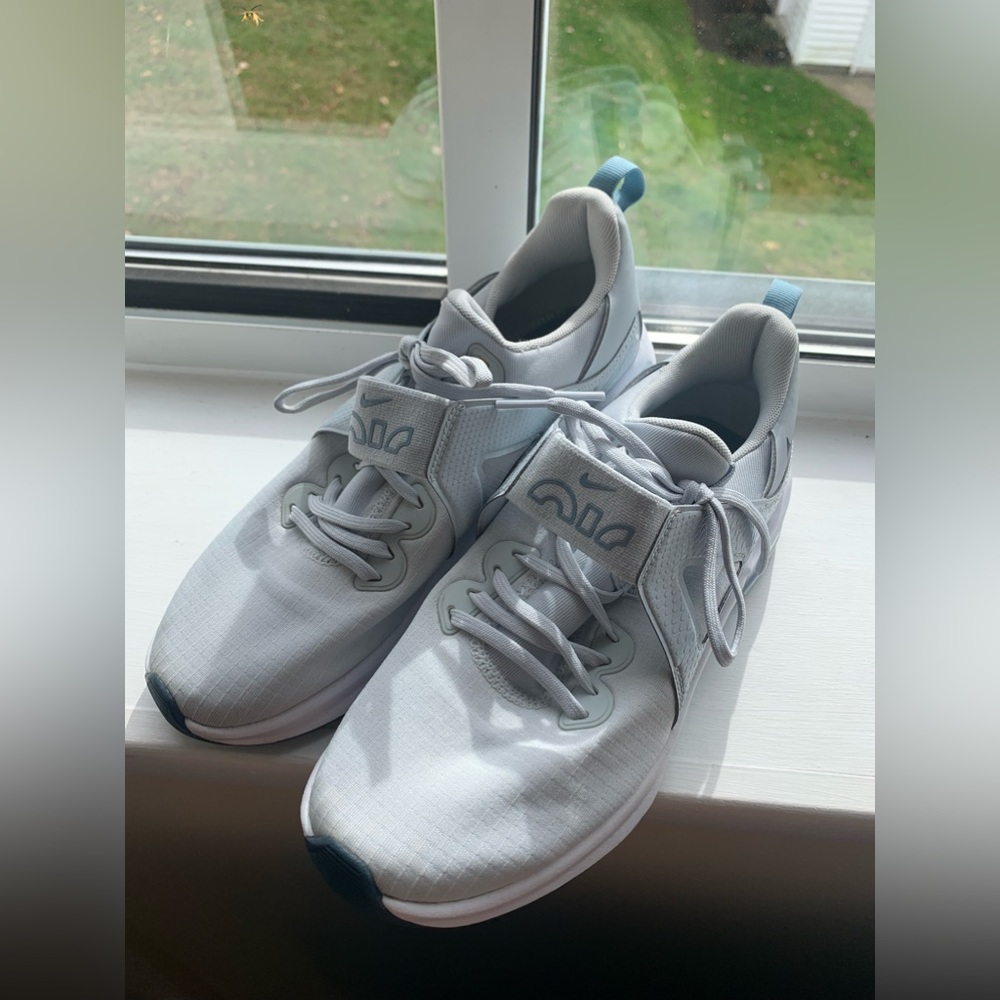 Women’s Nike Air Bella - Training Shoes